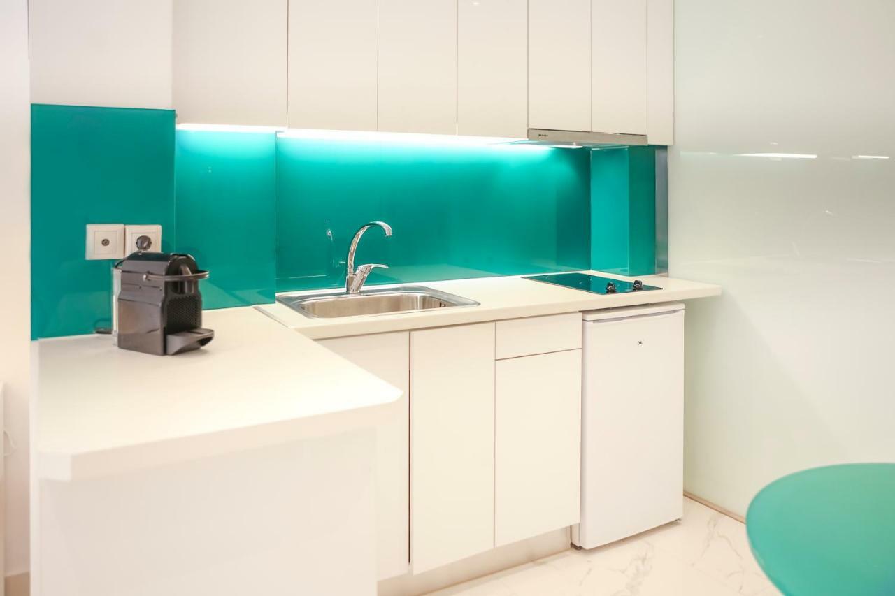 Luxury In * Atena